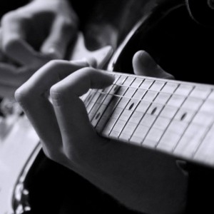 Majska gitarijada..Logo